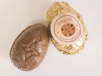 Filled Vegan Easter Eggs